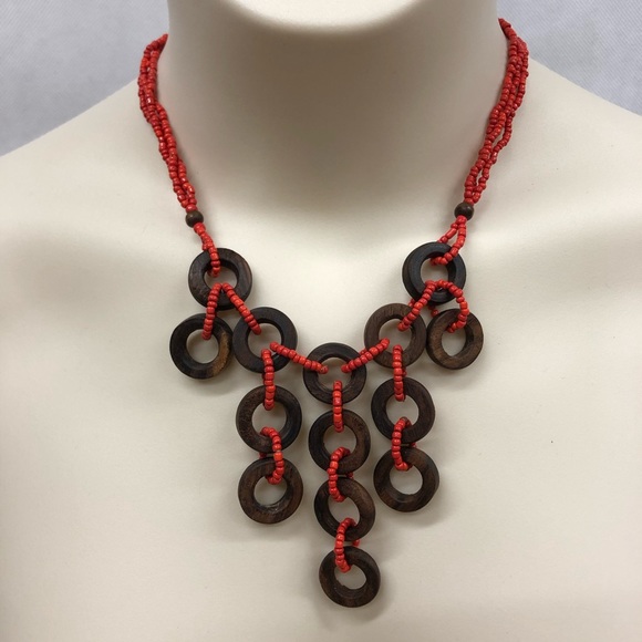 Jewelry - Red beaded necklace with wooden circles